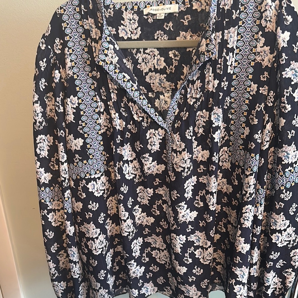 Rose & Olive Navy Floral Blouse
